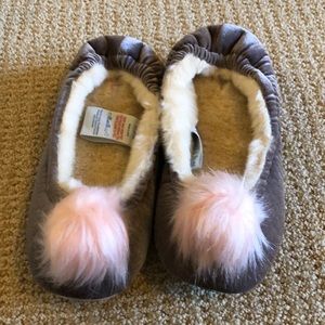 NWOT Boden Grey/Pink Pom Pom Slippers, Size 38/8